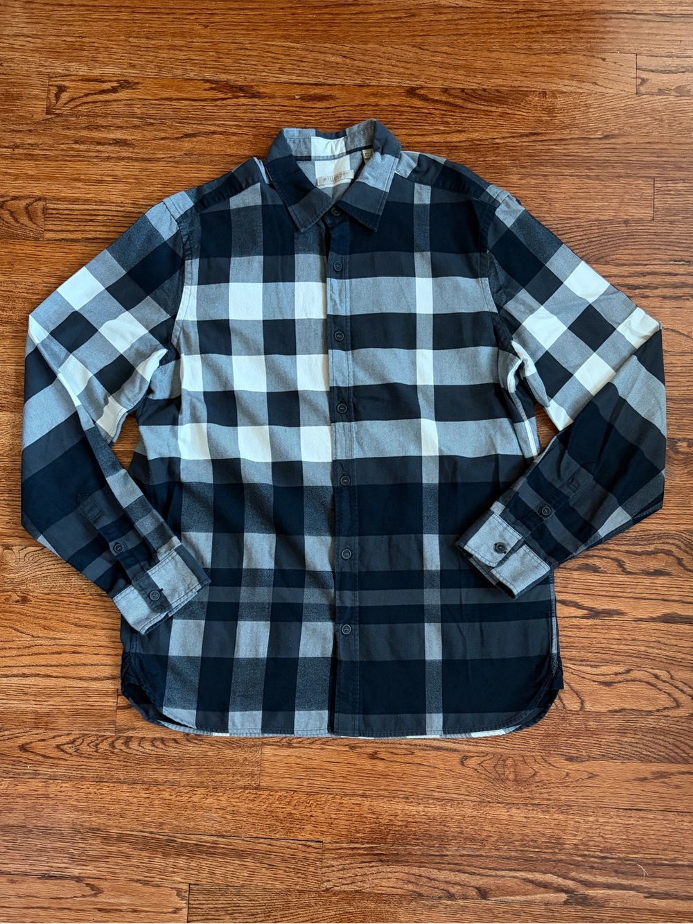 Burberry Brit Nova Check Mega Check Grey Black Woven Flannel Men’s Size L